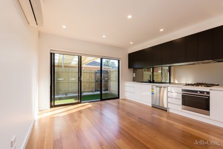 3/320 O'Hea Street, Pascoe Vale South - Photo 2