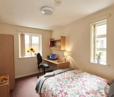 4 bedroom house to rent - Photo 3