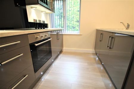 2 bedroom apartment to rent - Photo 5