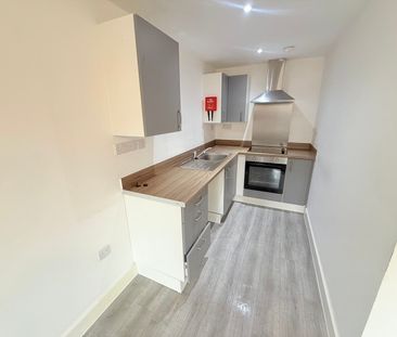 Newton Road, Yeovil, Somerset - Photo 3