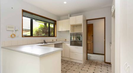 Opawa - Spacious 3 Bedroom Family Home! - Photo 3