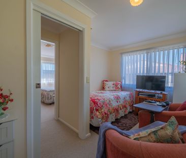 Ray White Forbes - (02) 68511411 - Photo 1