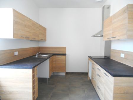 Appartement GUEUX - RUE DE l'EGLISE - Photo 4