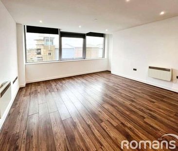 Churchill Place, Churchill Way, Basingstoke, RG21 - Photo 1