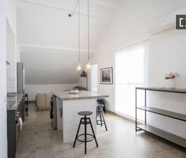 2 room luxury Flat for rent in Valencia, Spain - Photo 5