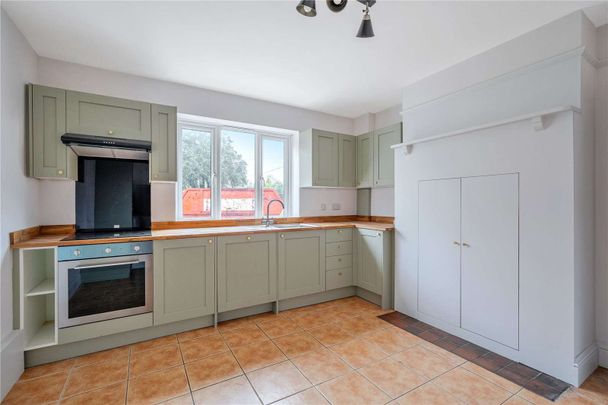 A refurbished semi-detached home on The Hamptworth Estate. - Photo 1