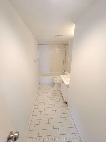 330 Mccowan Road #1405 - Photo 4