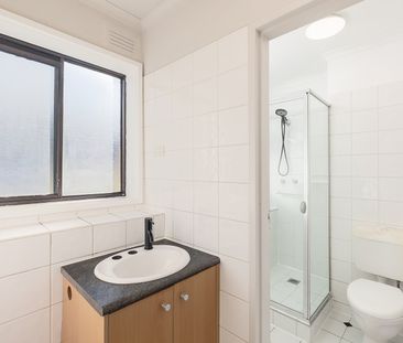 3/22 Miller Street, Fitzroy North VIC 3068 - Photo 4