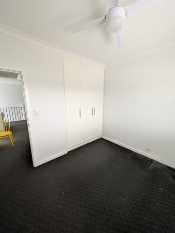 Mawson Lakes - Photo 2