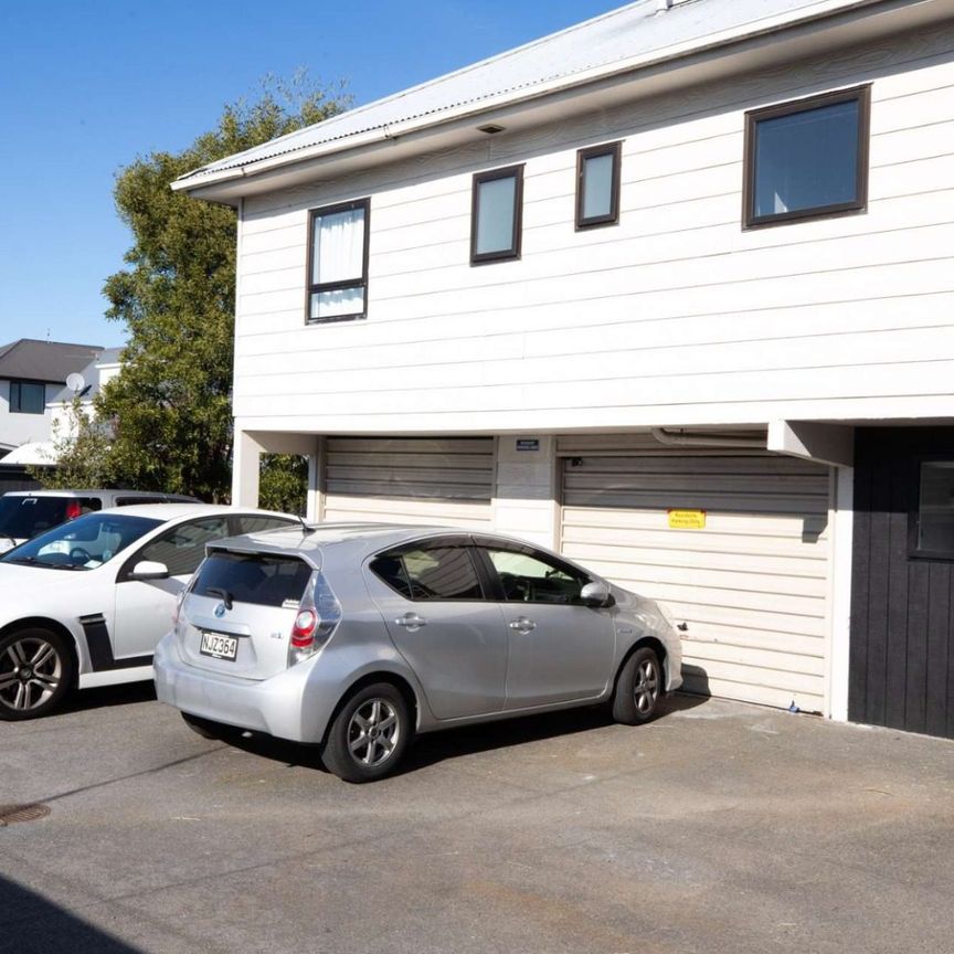 3-Bedroom Unit in Sydenham, Christchurch - Photo 1