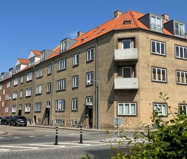 Vejle - Skøn taglejlighed i centrum - Photo 5