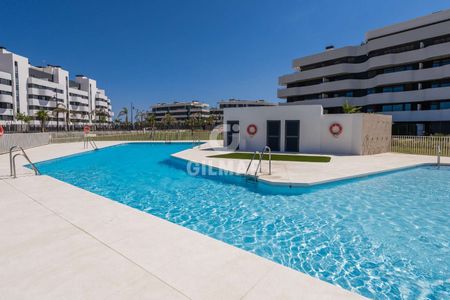 Apartamento en alquiler en Torremolinos – Málaga | Gilmar Consulting - Photo 3