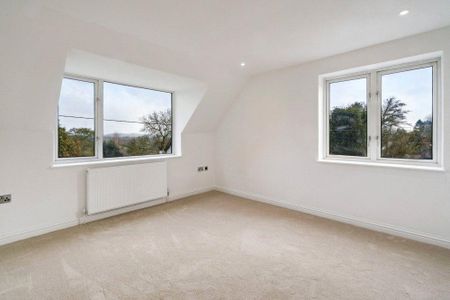 5 bedroom detached house to rent - Photo 3