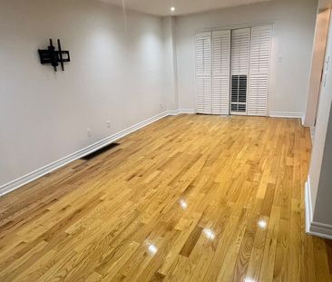 For Lease - 7590 Black Walnut Trail, Mississauga, Ontario - Photo 6