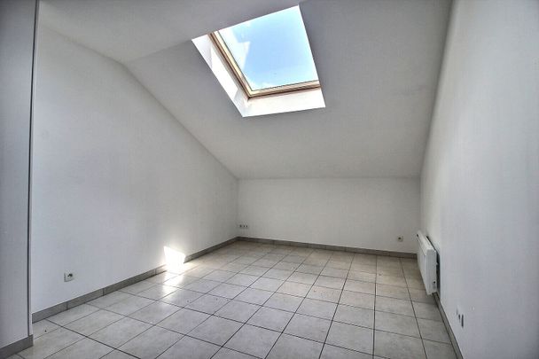 Location appartement 4 pièces, 88.30m², Écouis - Photo 1