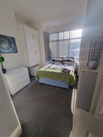 Room in a Shared House, Hart Road, B24 - Photo 4