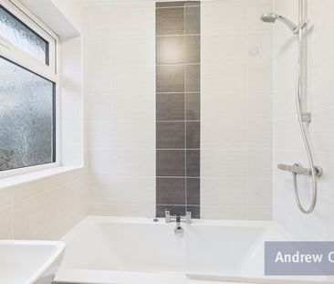 2 bed semi-detached bungalow to rent in Windsor Drive, Cleadon, SR6 - Photo 4