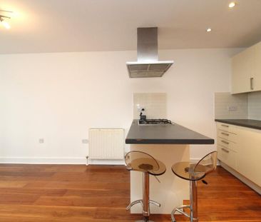 1 bedroom apartment to rent - Photo 2