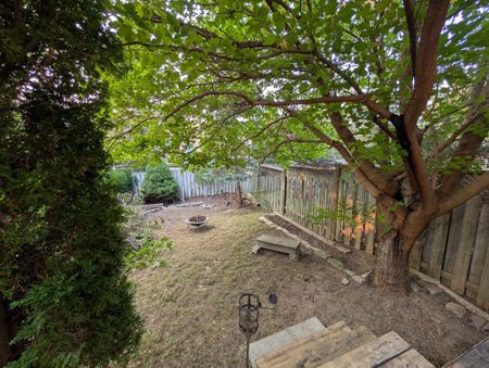 For Lease - 44 Mistleflower Court, Richmond Hill, Ontario - Photo 3