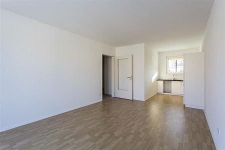 Helle, gut geschnittene 2-Zi.-Wohnung in Karow mit Balkon und EBK - Photo 5