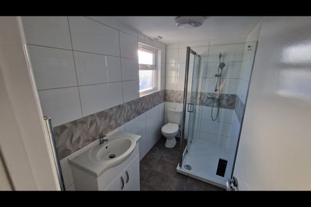 Room in a Shared House, Cobham Road, N22 - Photo 3