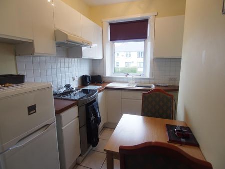 2 bedroom flat to rent - Photo 5