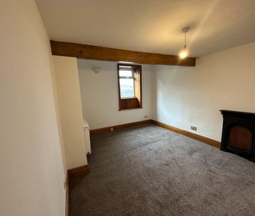 Spring Lane, Colne, Lancs - Photo 2