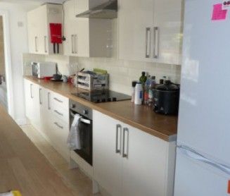 4 Bed - 4 Bed Student House For 2019/20 - Photo 4