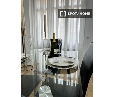 2 room luxury Apartment for rent in Valencia, Spain - Photo 4