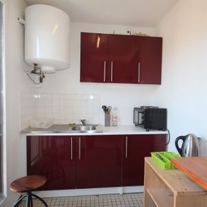 Location Appartement 1 pièce 31m² DECIZE 58300 - Photo 2