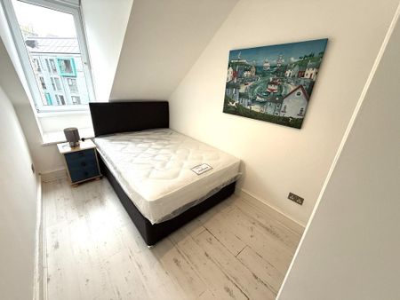 2 bedroom flat to rent - Photo 4