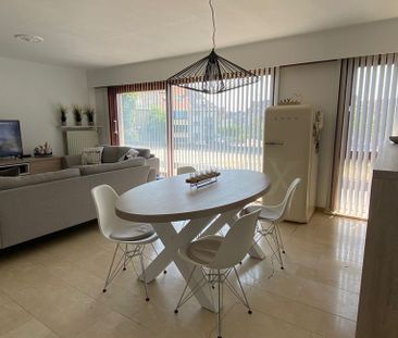 Appartement te huur in Oostende voor € 650 met 2 slaapkamers - Foto 2