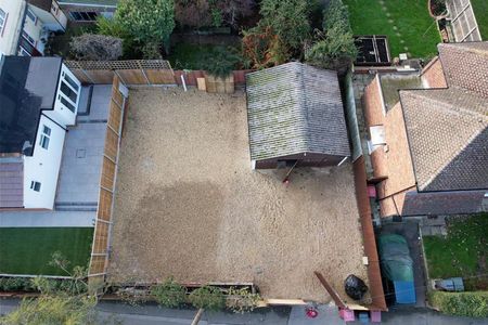 1 bedroom Property To Let Total Size: 1260 SQ FT - Photo 5