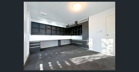 Elegant Family Home for Rent in Dover Heights - Photo 2