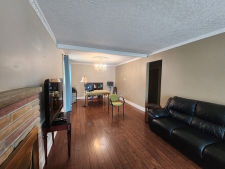 For Lease - 390 Gibbons Street Unit# Main, Oshawa, Ontario - Photo 4