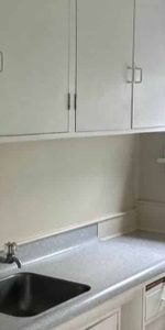 Scarce as hens teeth - Water is Included - Photo 3