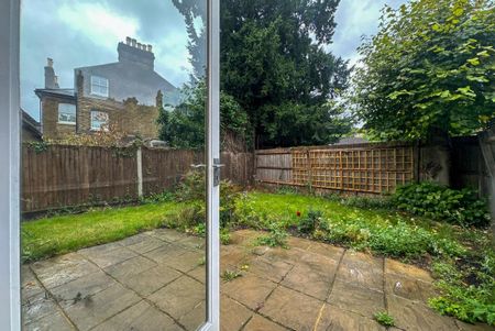 Rojack Road, London SE23 - Photo 3