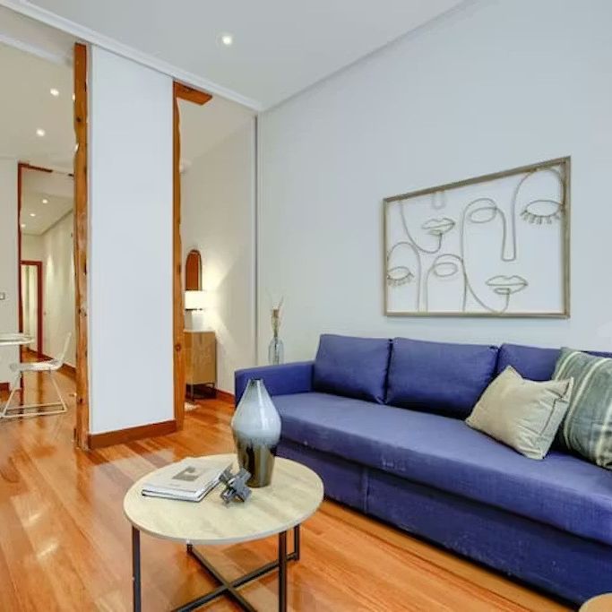 Plaza de las Comendadoras, Madrid, Community of Madrid 28015 - Photo 1