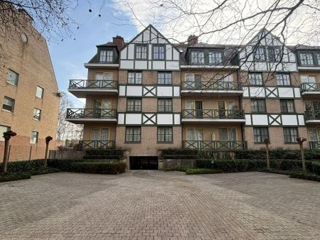 DUPLEXAPPARTEMENT MET 4 SLAAPKAMERS EN 3 BADKAMERS - Foto 4