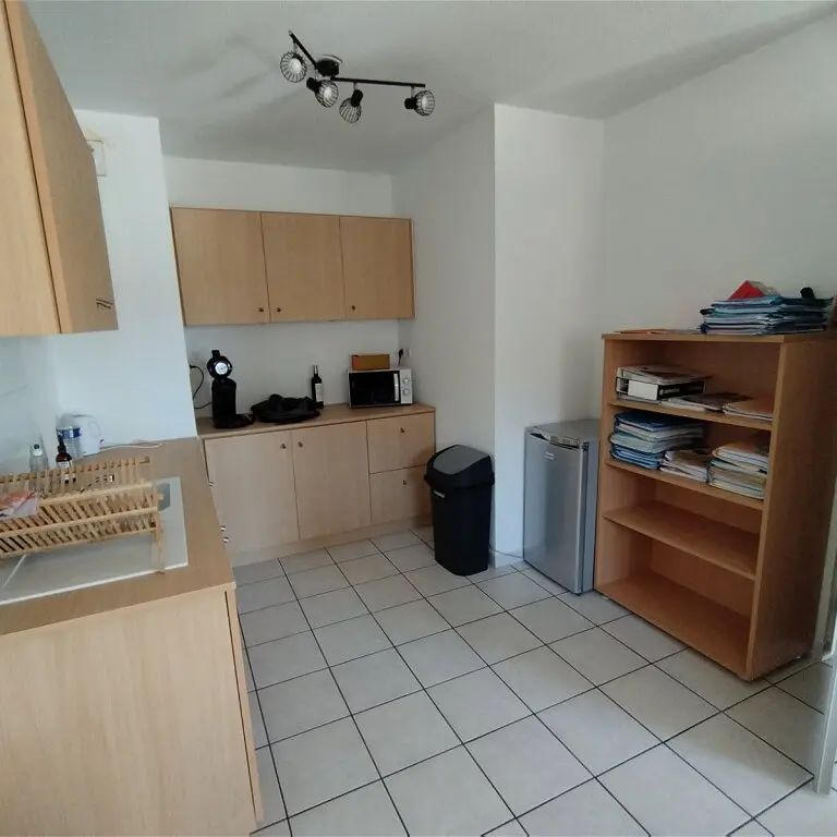 Location appartement 3 pièces - 66m² à Cavaillon (84300) - Photo 2