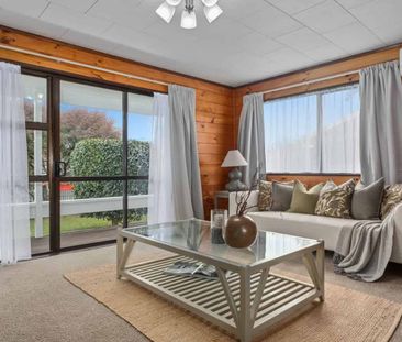 James Street Gem, Freshly Renovated & Super Convenient Living - Photo 1