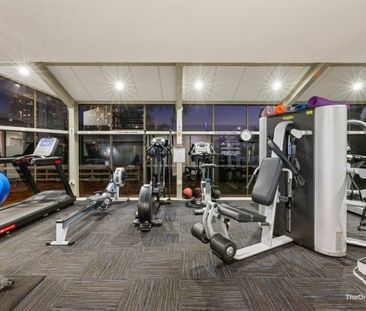 Endless views from Atlantis East - Photo 3