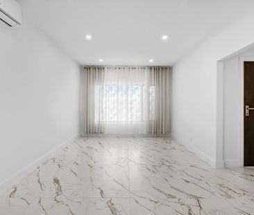 A Stunning Fully Renovated Home in the Heart of Central Frankston - Photo 3