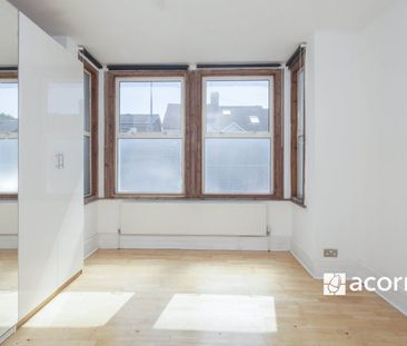 Flat to rent - Beauchamp Road, London, SE19 - Photo 3