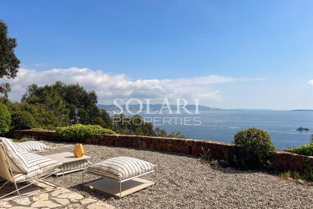 Villa vue mer avec piscine à pied du village de Théoule - Photo 5