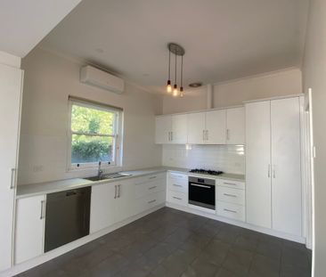 Freshly painted 3 Bedroom Home - Photo 1