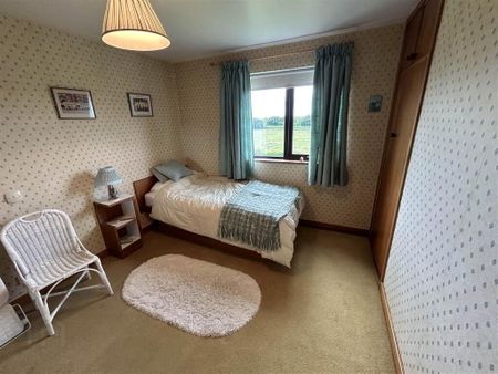 52 Upper Gransha Road, Bangor, BT19 7QF - Photo 4