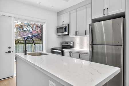 For Lease - 53 Harriet Street Unit# E, Toronto, Ontario - Photo 4