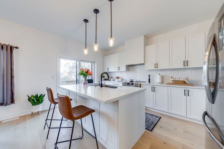 For Lease - 3 Santa Barbara Lane Road, Halton Hills, Ontario - Photo 5