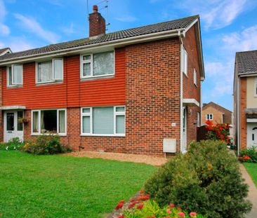 Queens Walk, Bristol, Gloucestershire, BS35 1SS - Photo 3